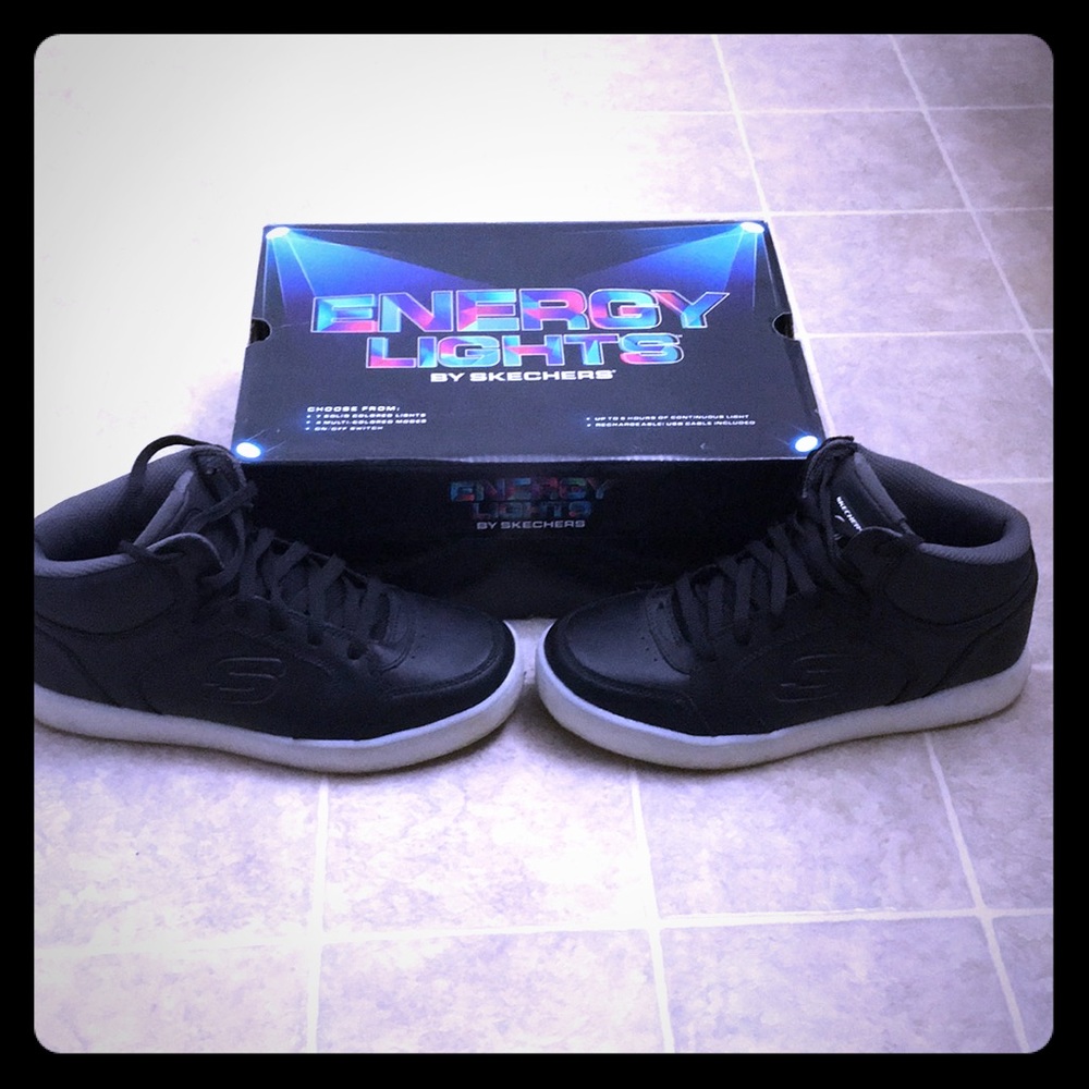 Energy Lights by Skechers SZ 5 Boys. 🇺🇸MEMORIAL SALE SEE BELOW!